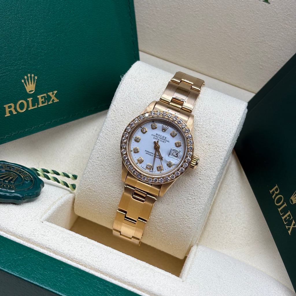 Rolex Lady-Datejust 26mm White Diamond Dial Diamond Bezel 18kt Gold - Ref. 69138
