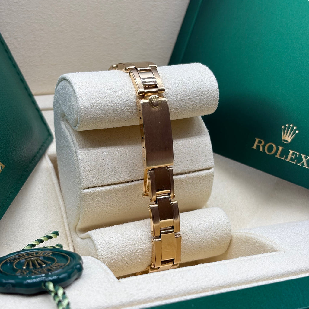 Rolex Lady-Datejust 26mm White Diamond Dial Diamond Bezel 18kt Gold - Ref. 69138