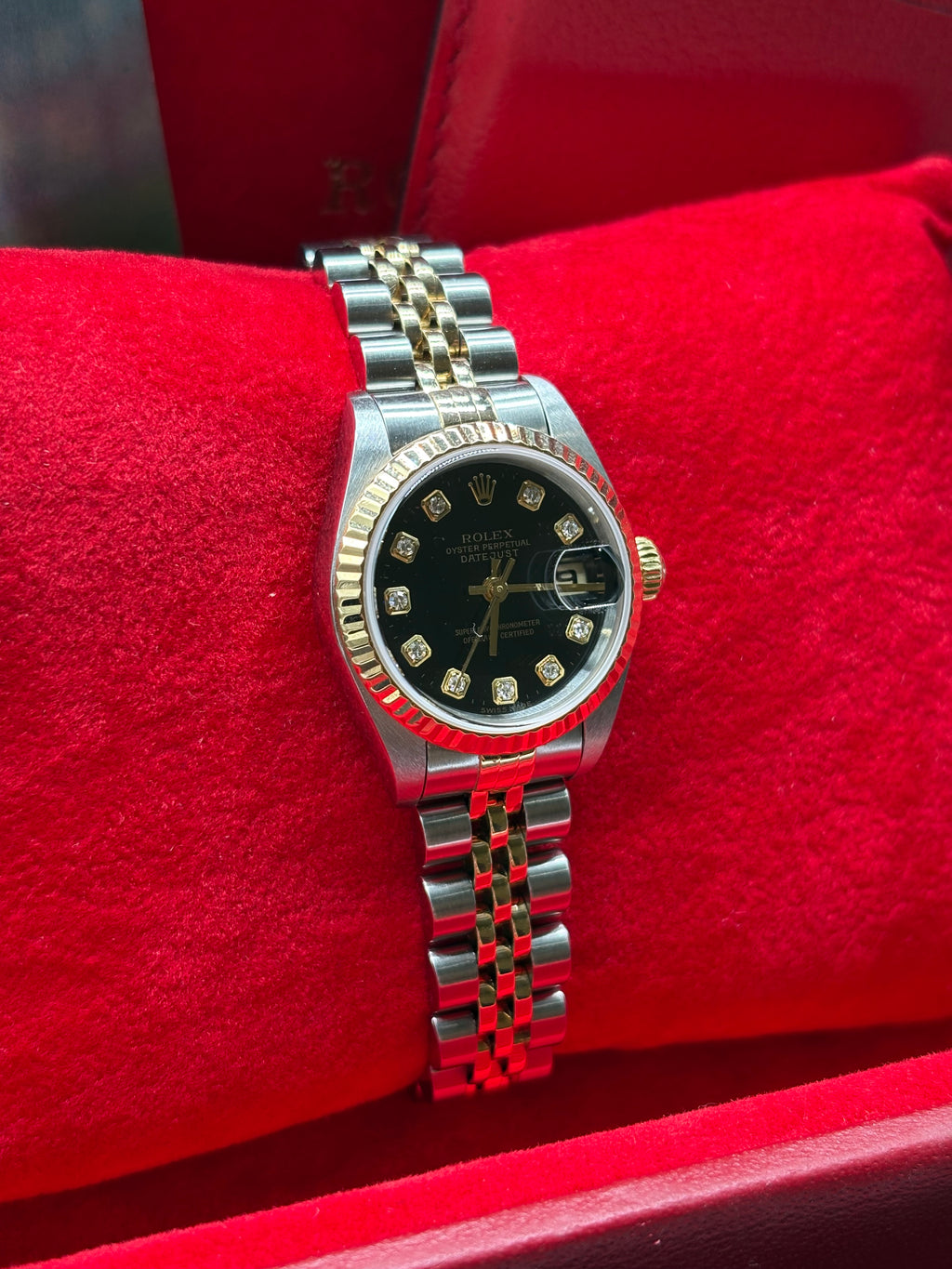Rolex Lady-Datejust 26mm Black Diamond Dial