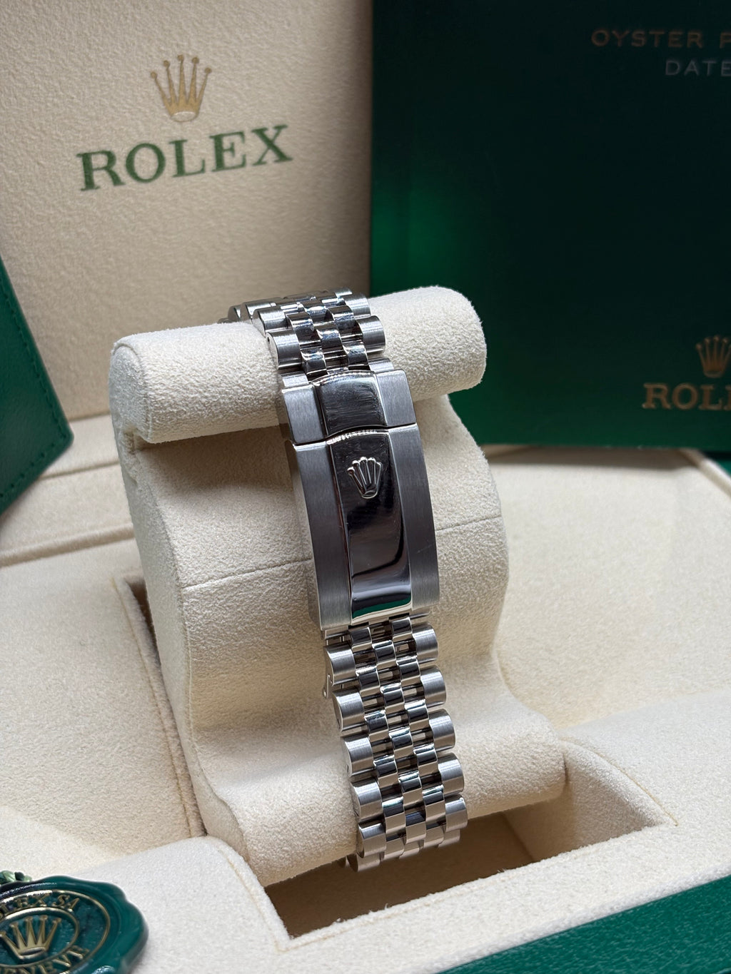 Rolex Datejust 41mm Wimbledon Dial Full Set at Adonia Jewellers Toronto