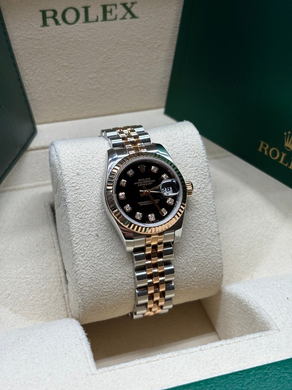 Rolex Lady-Datejust 26mm Black Diamond Dial Hidden Clasp Full Set