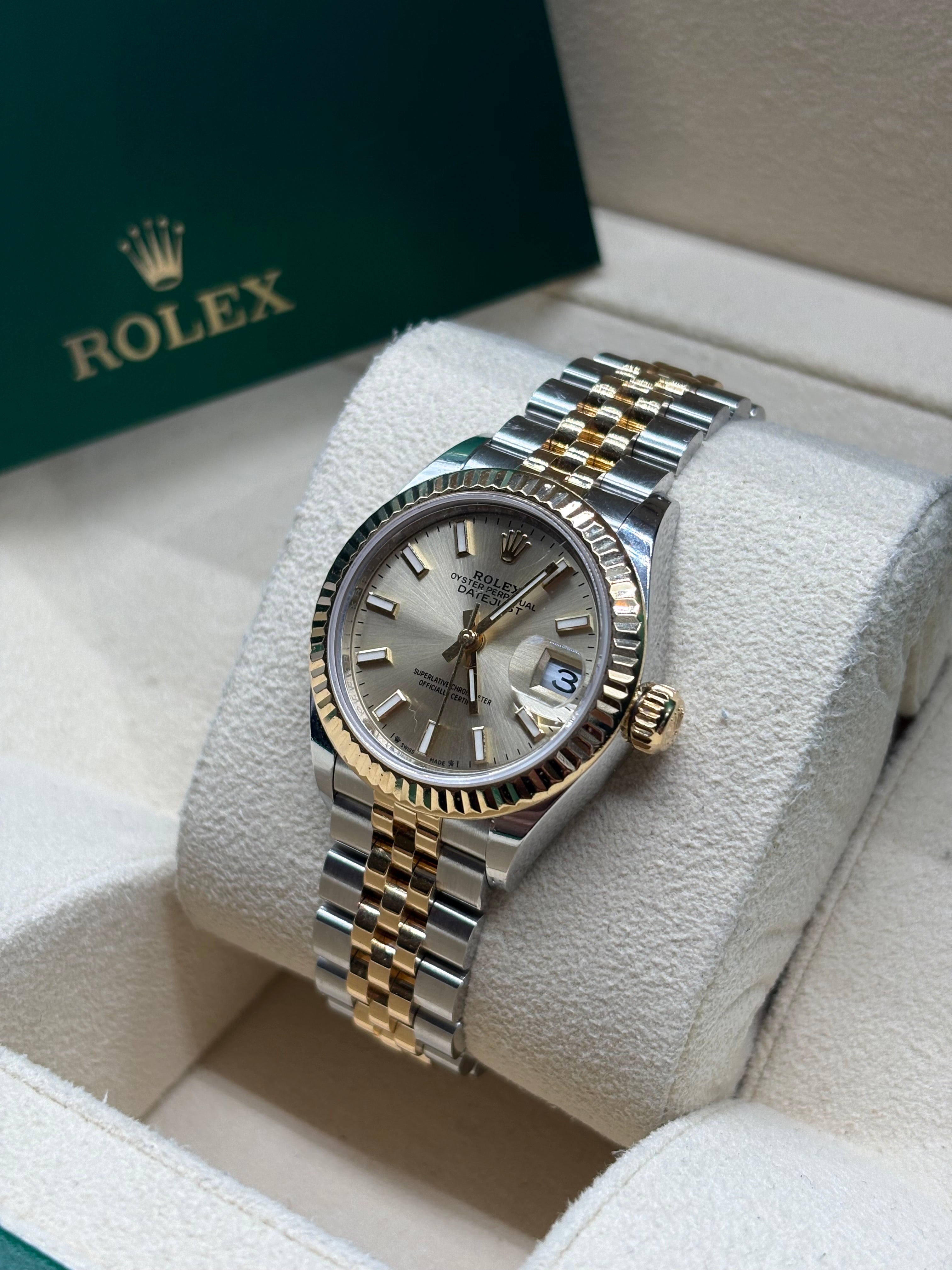 Rolex Lady-Datejust 28mm Champagne Dial