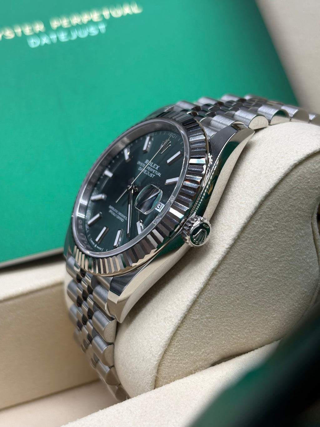 Rolex Datejust 41mm Mint Green Steel Jubilee Fluted 2026